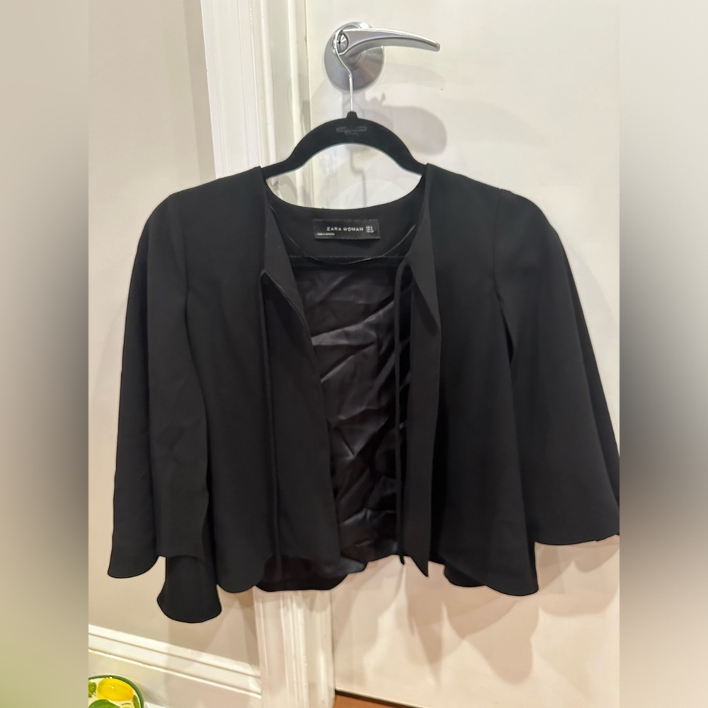 Black Zara Cape